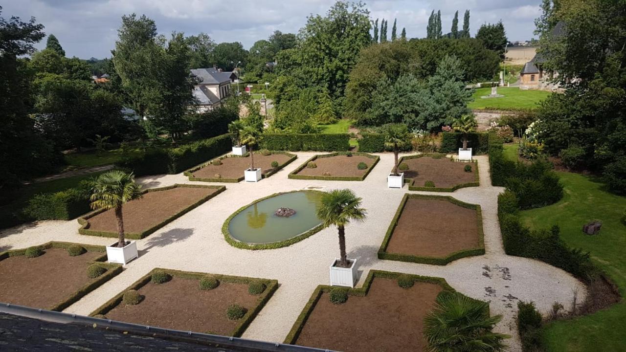 Appartement Édouard André dans château XIX ème Bracquetuit Esterno foto